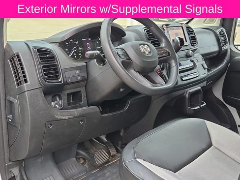Used 2025 RAM ProMaster 2500 w/ Convenience Group FWD image 13