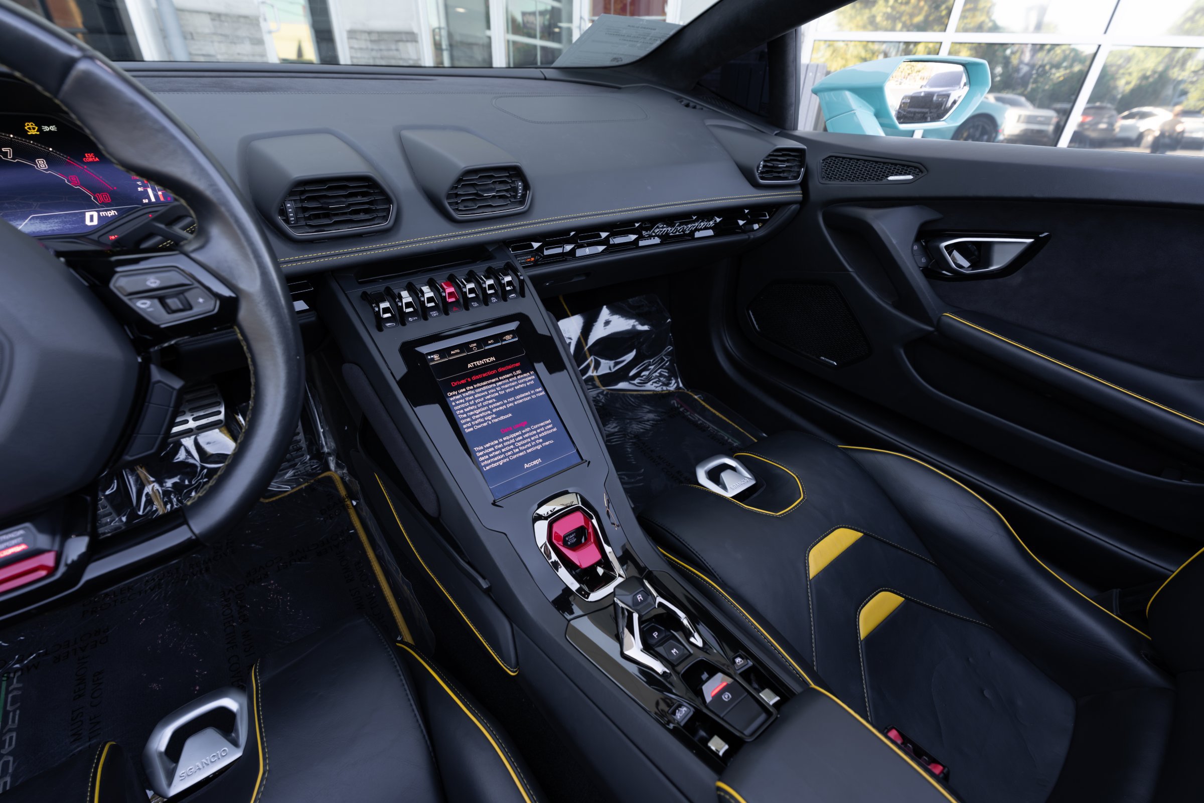 Used 2023 Lamborghini Huracan EVO RWD image 41