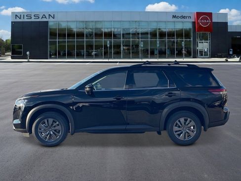 New 2026 Nissan Pathfinder SV FWD image 2