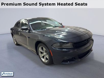 Used 2017 Dodge Charger SXT