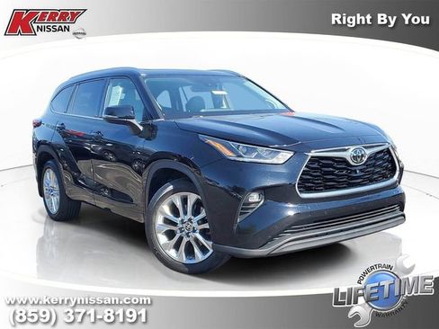 Used 2020 Toyota Highlander Limited AWD/4WD image 1