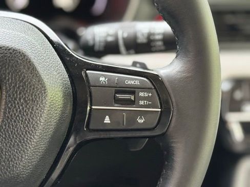 Used 2024 Honda Pilot Touring image 22