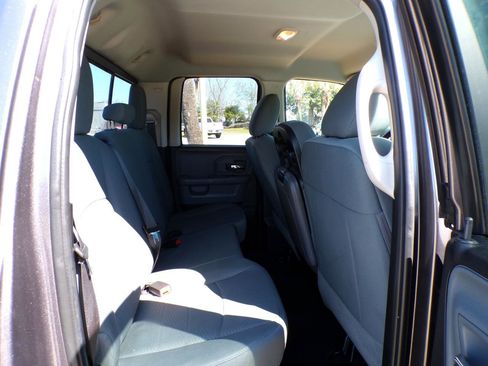 Used 2016 RAM 1500 Classic SLT image 26