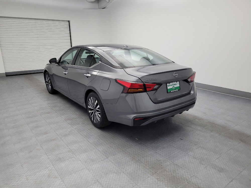 Used 2025 Nissan Altima 2.5 SV FWD image 5