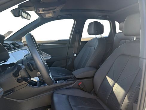 Used 2022 Audi Q3 2.0T Premium image 9