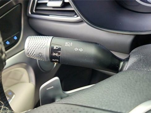 Used 2025 Genesis G70 3.3T Advanced w/ Sport Prestige Package image 42