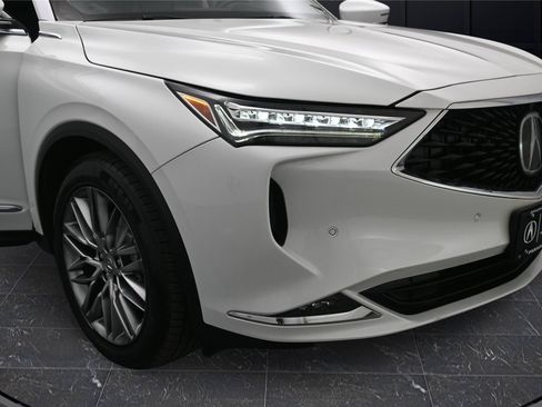 Used 2023 Acura MDX SH-AWD w/ Advance Package image 18