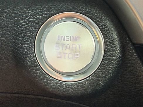 Used 2025 Kia Telluride S AWD/4WD image 27