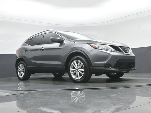 Used 2019 Nissan Rogue Sport SV AWD/4WD image 51