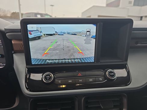 Used 2022 Ford Maverick Lariat w/ Lariat Luxury Package image 26