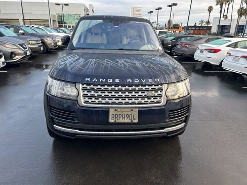 Used 2017 Land Rover Range Rover HSE image 10