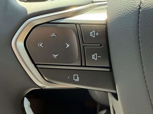 New 2026 Lexus RZ 450e Premium AWD/4WD image 18