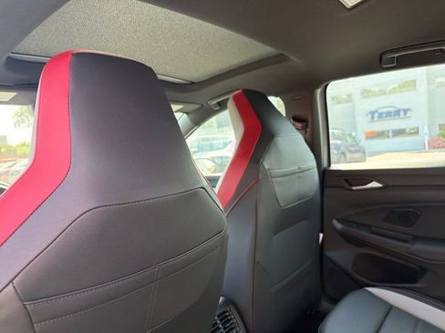 New 2026 Volkswagen GTI SE FWD image 7