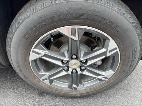 Used 2024 Chevrolet Blazer LT w/ Convenience Package FWD image 5