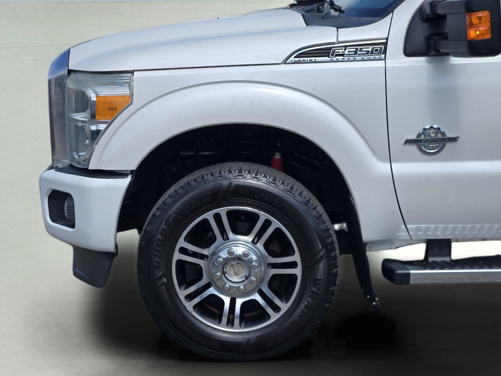 Used 2013 Ford F350 Platinum w/ FX4 Off Road Pkg AWD/4WD image 9