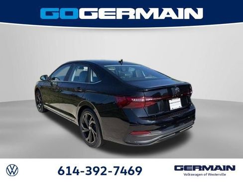 New 2026 Volkswagen Jetta SE image 10