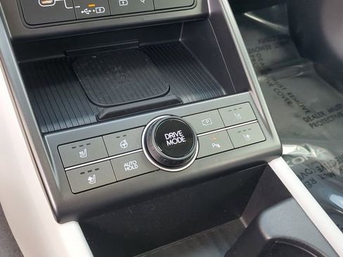 Used 2024 Hyundai Kona Limited image 26