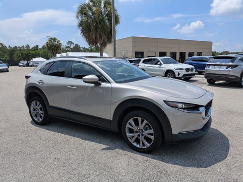 Used 2024 MAZDA CX-30 AWD 2.5 S w/ Preferred Package image 2