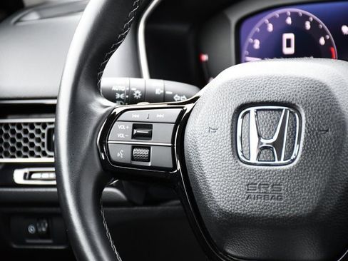 Used 2022 Honda Civic Touring image 27