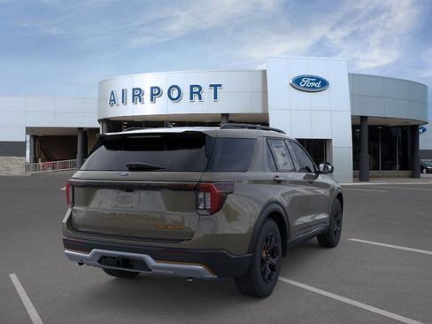 New 2026 Ford Explorer Tremor image 8