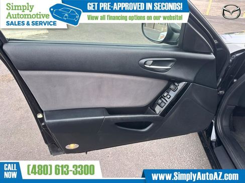 Used 2005 MAZDA RX-8 w/ AT Sport Pkg RWD image 17