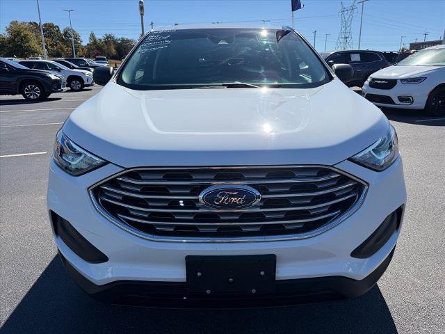 Certified 2020 Ford Edge SE FWD image 3