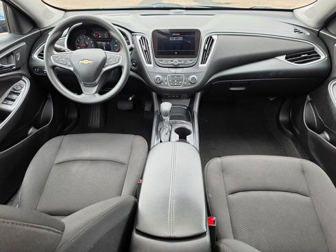 Used 2024 Chevrolet Malibu LT FWD image 10
