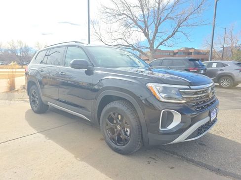New 2026 Volkswagen Atlas Peak Edition AWD/4WD image 7