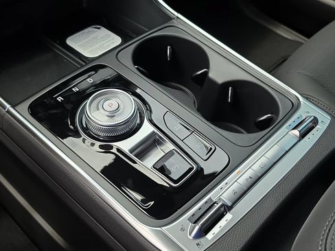 New 2026 Kia Carnival SX Prestige FWD image 27