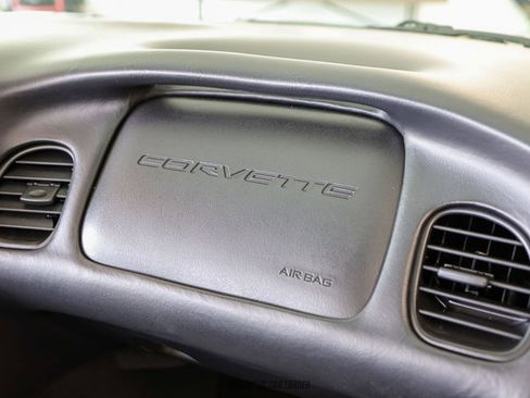Used 1998 Chevrolet Corvette Convertible w/ Memory Pkg RWD image 44