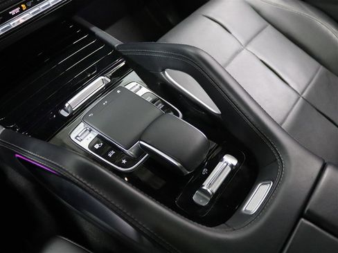 Used 2020 Mercedes-Benz GLS 580 580 4MATIC image 33