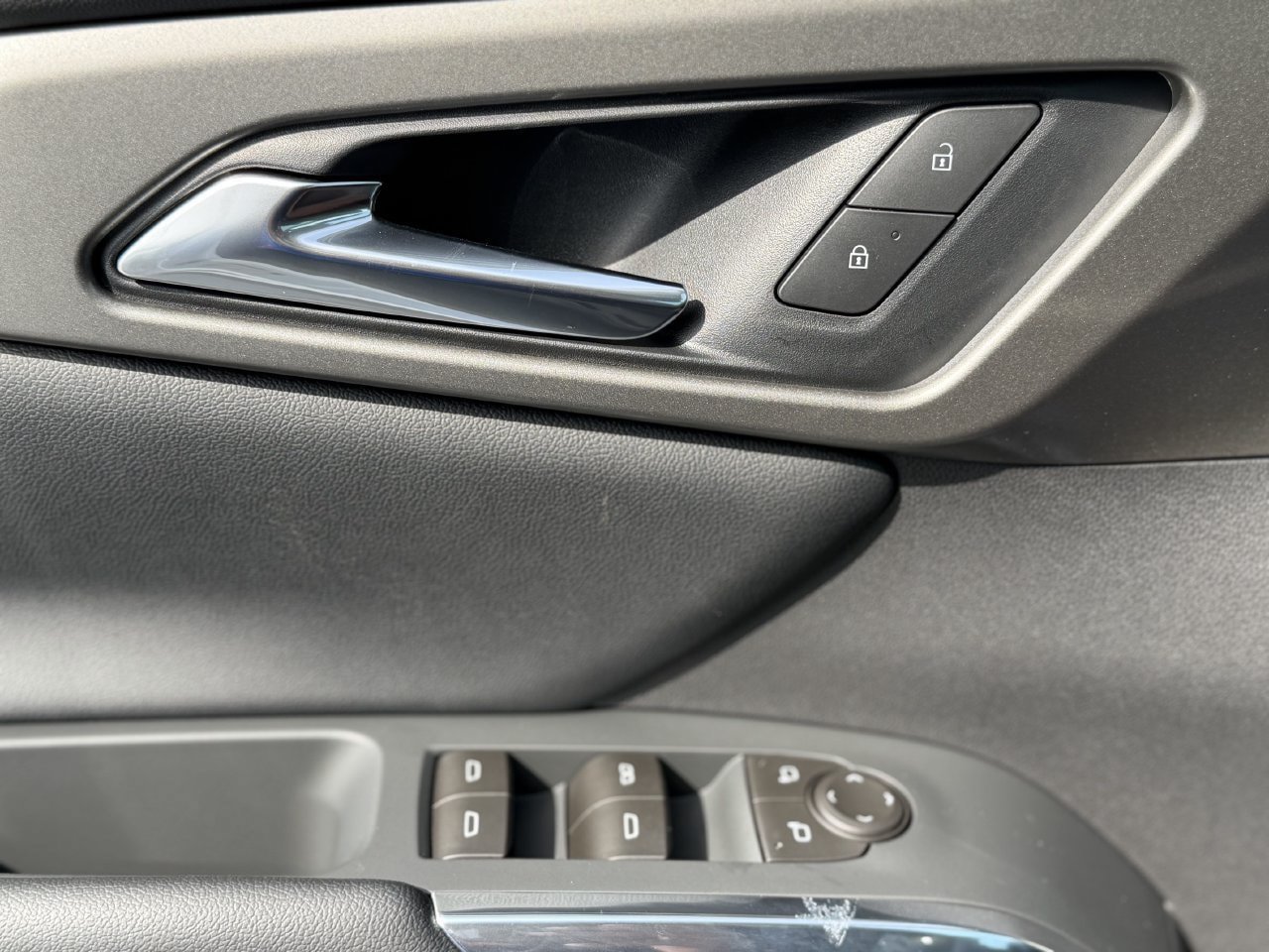 New 2026 Chevrolet Traverse LT FWD image 19