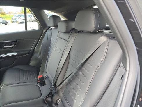 Certified 2026 Mercedes-Benz GLC 300 4MATIC image 17