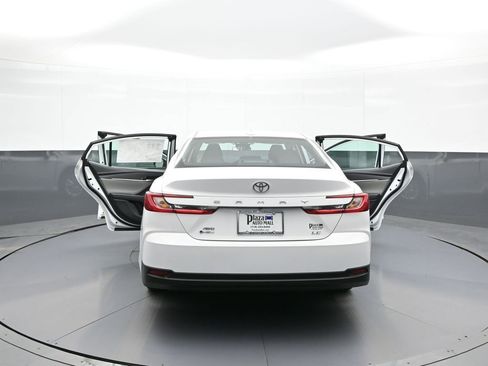 Certified 2025 Toyota Camry LE image 46
