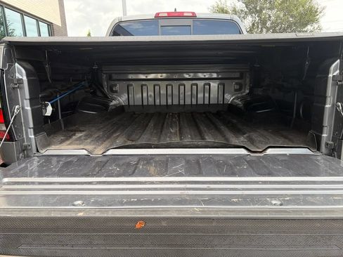 Used 2022 Nissan Frontier SV RWD image 32