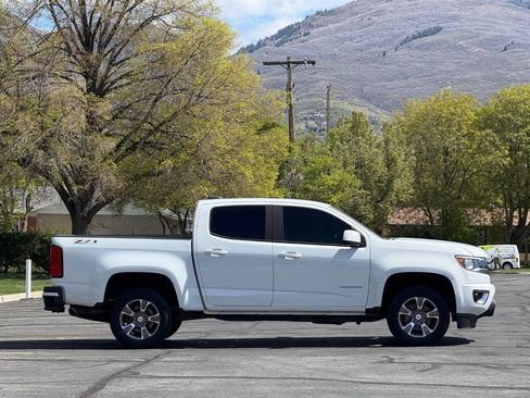 Used 2019 Chevrolet Colorado Z71 image 4