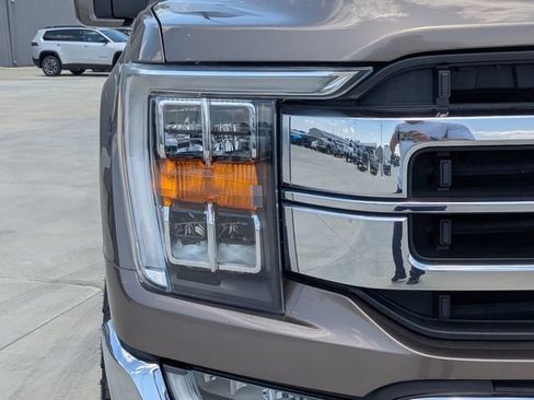 Used 2021 Ford F150 Lariat AWD/4WD image 9