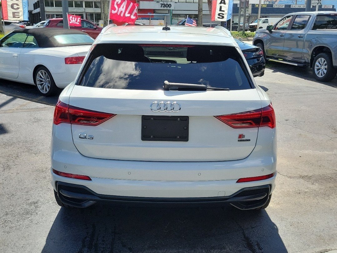 Used 2021 Audi Q3 2.0T Premium w/ Convenience Package AWD/4WD image 5