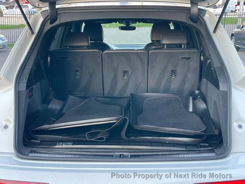 Used 2017 Audi Q7 3.0T Premium Plus w/ Premium Plus Package AWD/4WD image 36