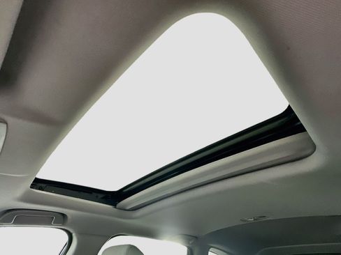 Used 2018 Honda CR-V EX image 25