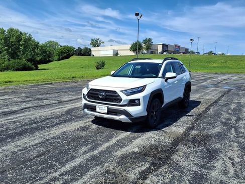 Used 2024 Toyota RAV4 Adventure AWD/4WD image 45