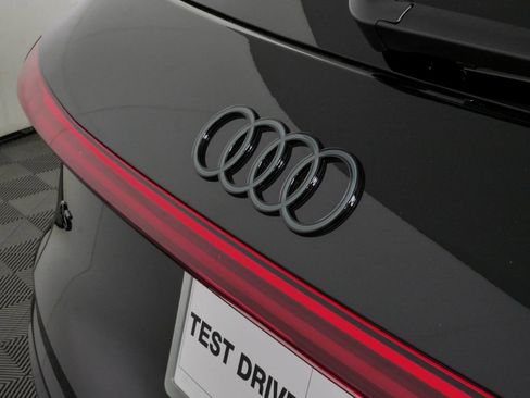New 2026 Audi Q5 Premium Plus AWD/4WD image 37