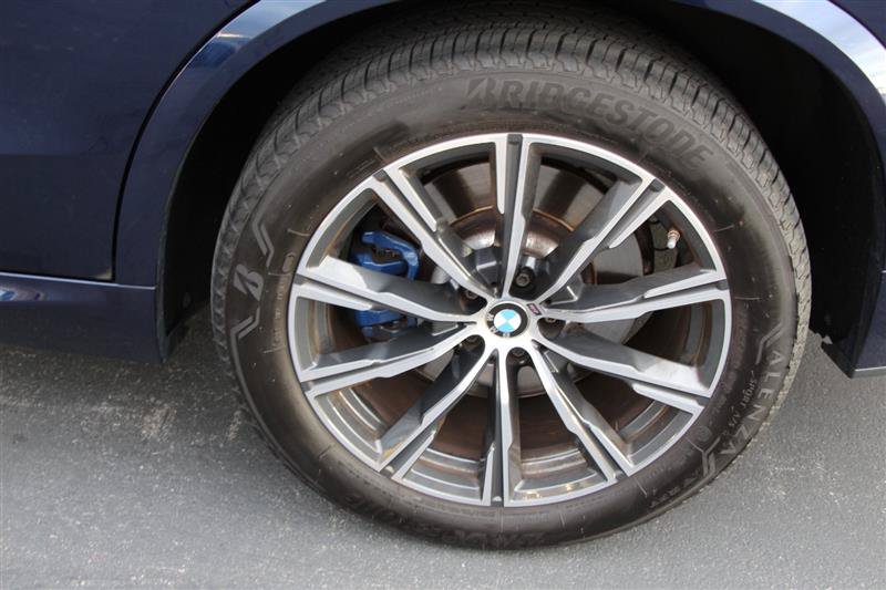 Used 2024 BMW X5 M60i AWD/4WD image 48