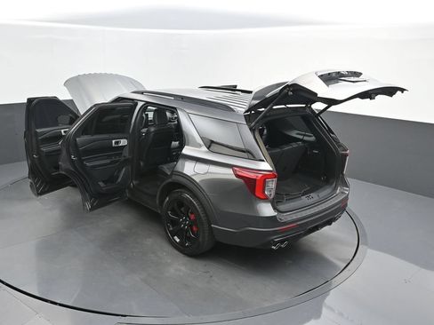 Used 2020 Ford Explorer ST w/ ST High-Performance Pack AWD/4WD image 56