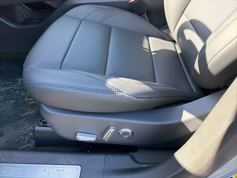 New 2026 Lincoln Nautilus Premier w/ Equipment Group 102A image 11