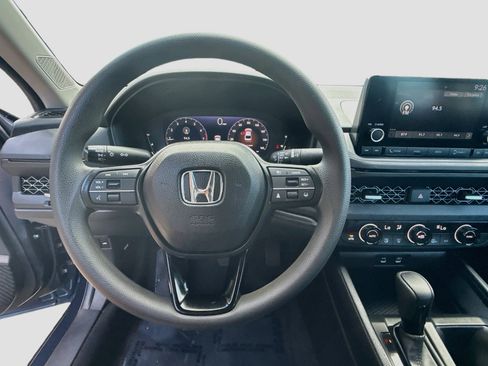 Certified 2025 Honda Accord SE image 10