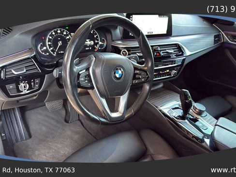 Used 2018 BMW 530i image 24