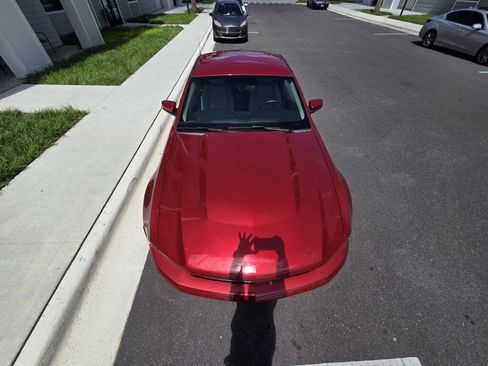 Used 2010 Ford Mustang Coupe RWD image 3