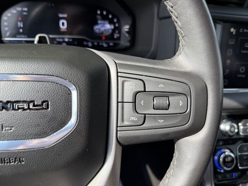 Certified 2024 GMC Yukon Denali w/ Denali Reserve Package image 32