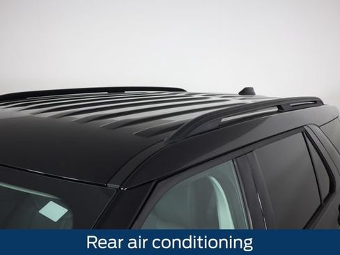 New 2026 Ford Explorer Active w/ Active Comfort Package AWD/4WD image 16